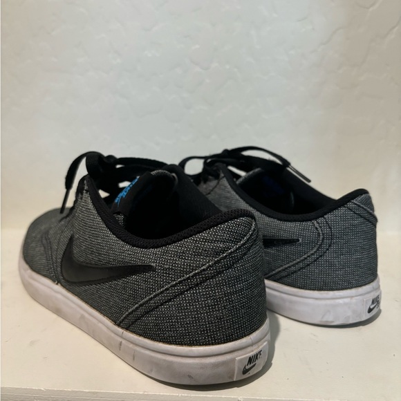 Nike SB Check - Picture 5 of 6